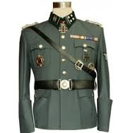 یونیفورم افسران ارتش المان نازی در جنگ دوم جهانی